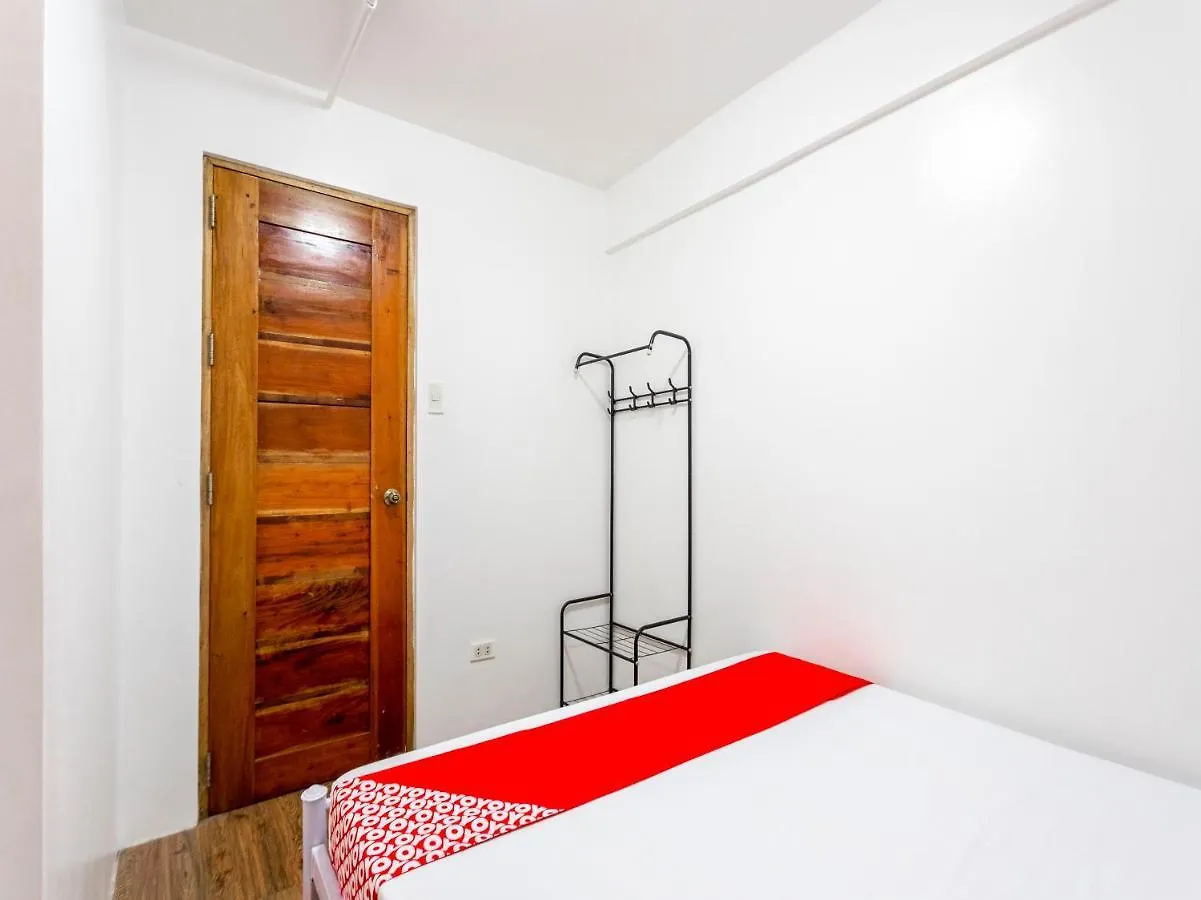 Capital O 806 Pattaui Residences Manila