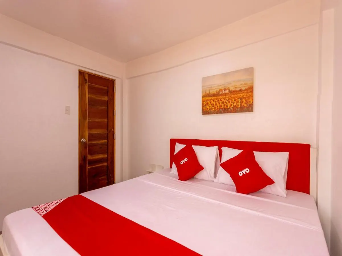 Capital O 806 Pattaui Residences Manila 3*,