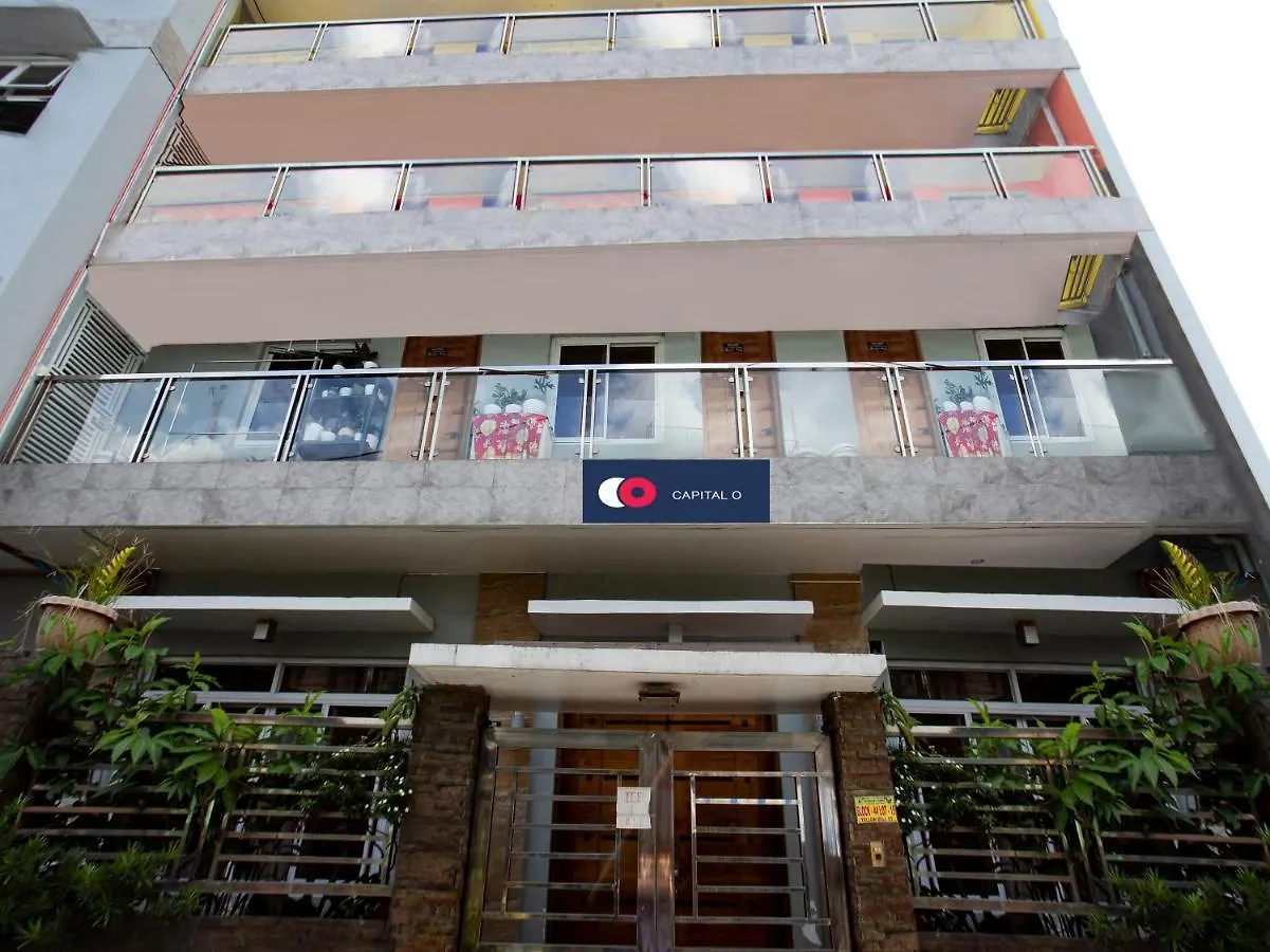 Capital O 806 Pattaui Residences Manila